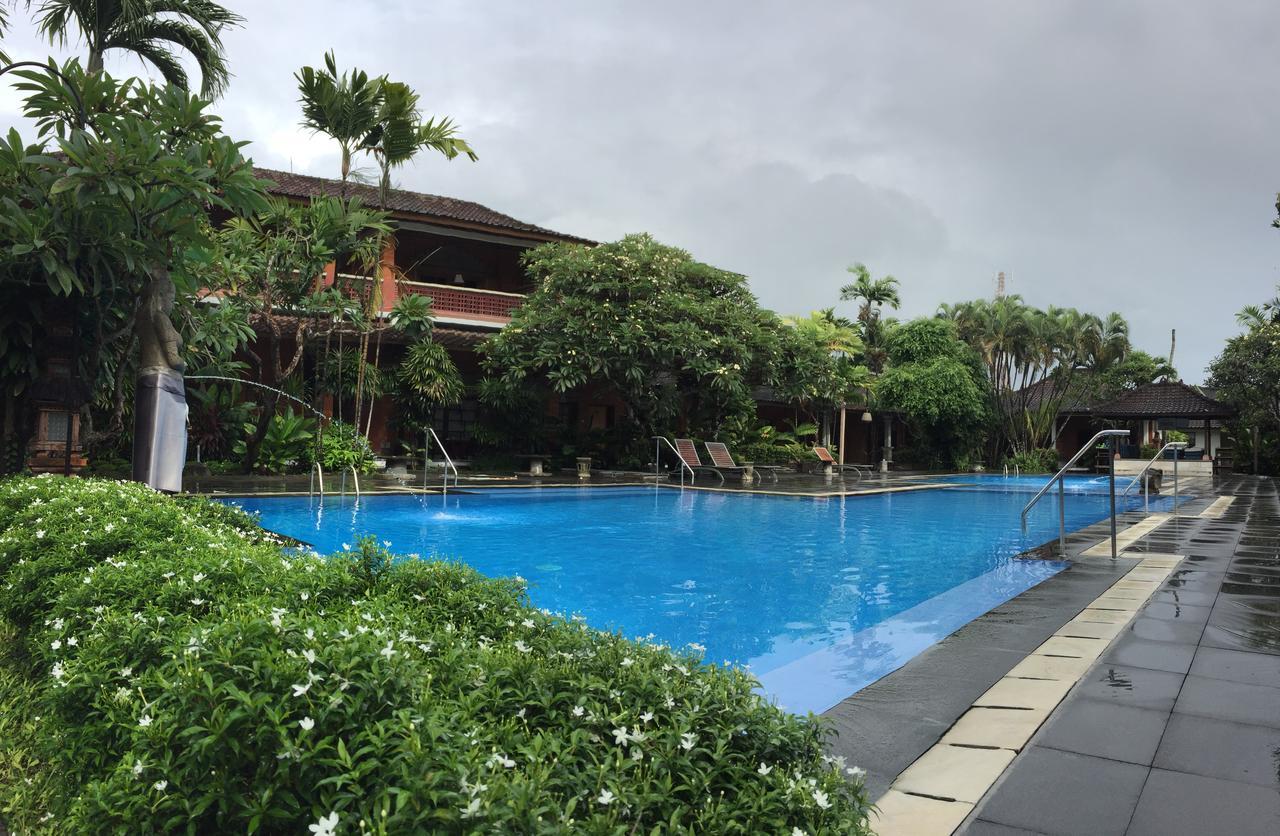 فندق بومي أيو بنغل سانور المظهر الخارجي الصورة